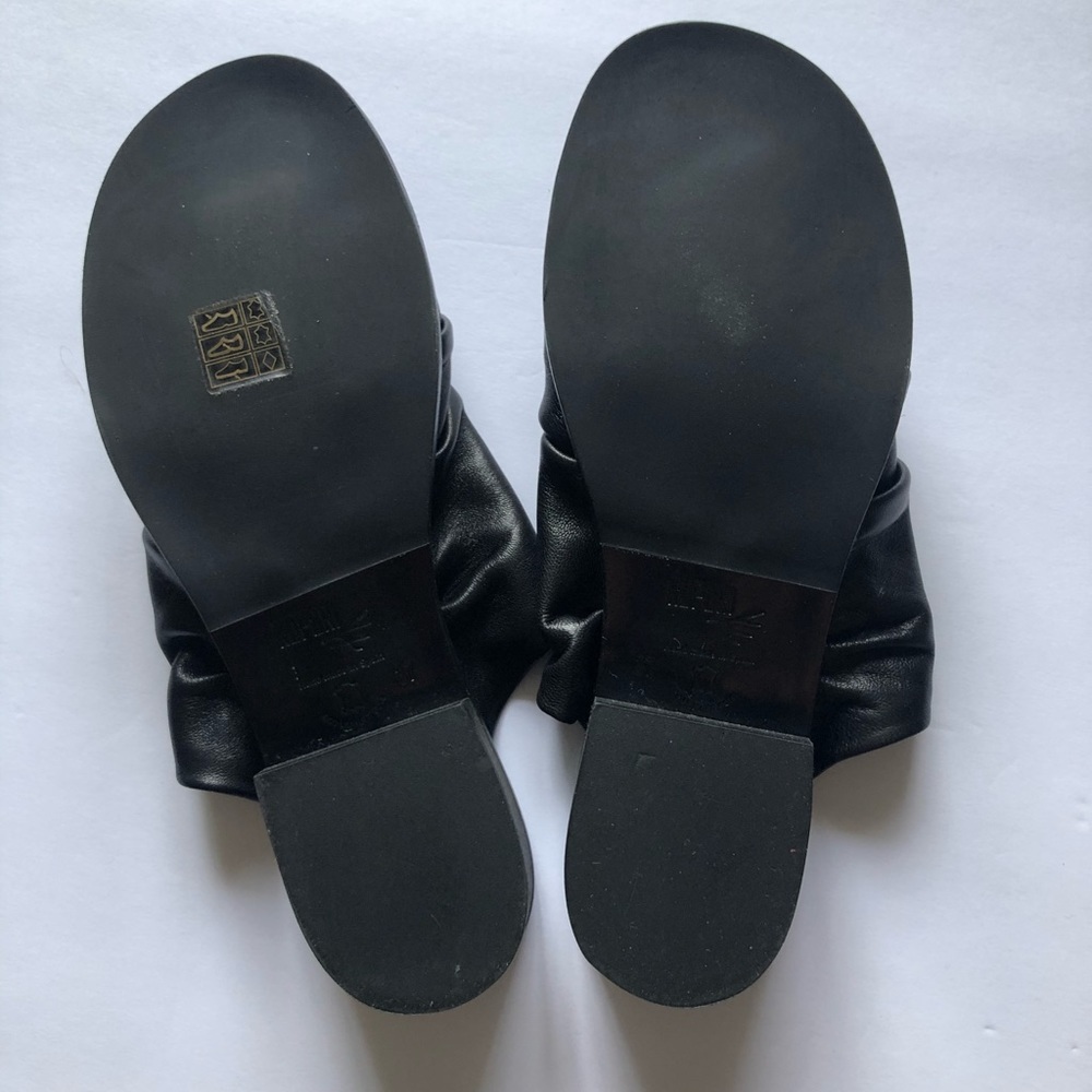 KUPURI Súper soft and cool slip on sandals 7 - Picture 6 of 8